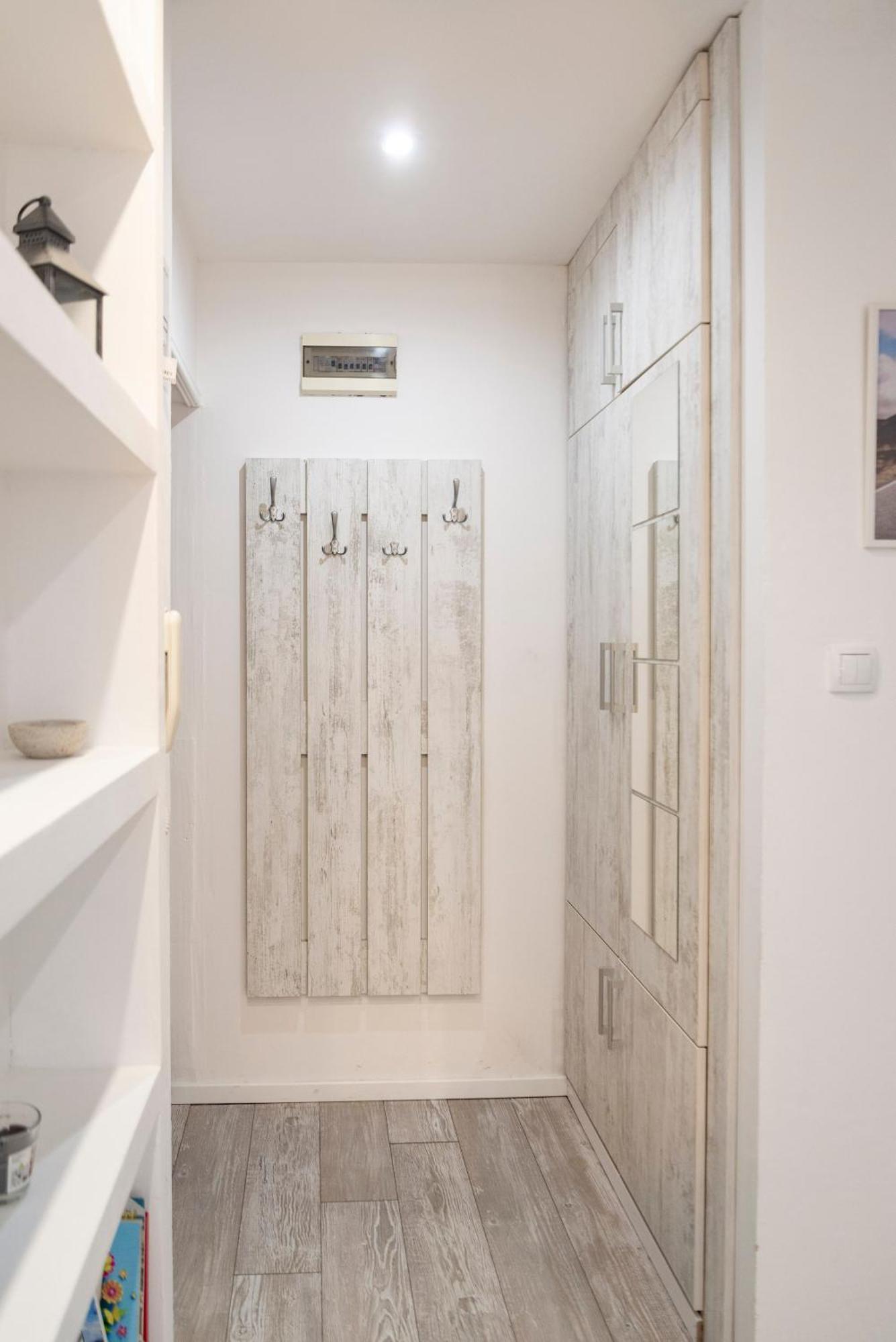 Apartman Gaga Leilighet Novi Sad Eksteriør bilde