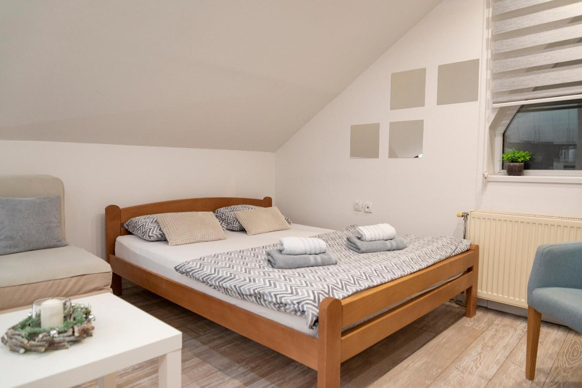 Apartman Gaga Leilighet Novi Sad Eksteriør bilde